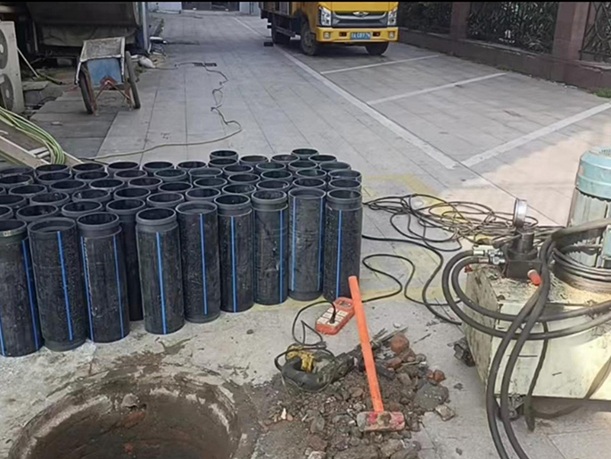 凯里PE置换管厂家 DN315置换管 非开挖管短管置换